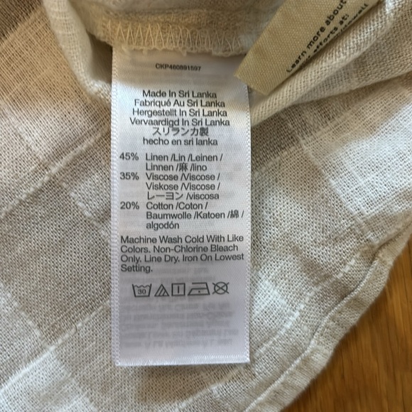Madewell Linen-Blend Tulip-Hem Mini Skirt: Undyed Edition - Picture 8 of 9